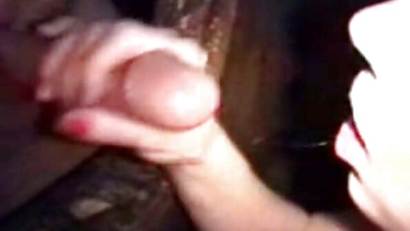 Sinnliche Babes fingern und lecken sich sexfilme mit reifen frauen kostenlos gegenseitig die feuchte Fotze