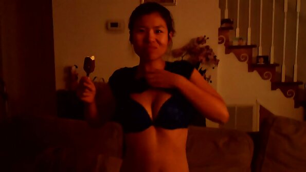 Zierlicher alte frauen free porn Latina-Sexpot wird von neuem Freund ordentlich gebohrt
